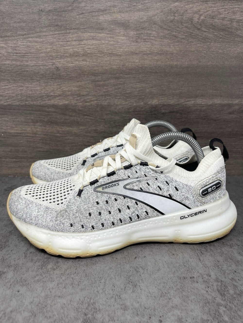 Brooks Glycerin StealthFit 20 White Gray Size 8.5 Womens Running Shoes SAMPLE